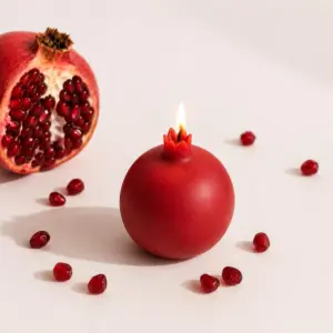 Pomegranate-Inspired Decorative Candle